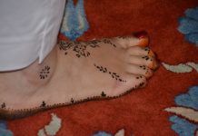 Feshane and Hattat Mustafa Rakim Efendi Tomb